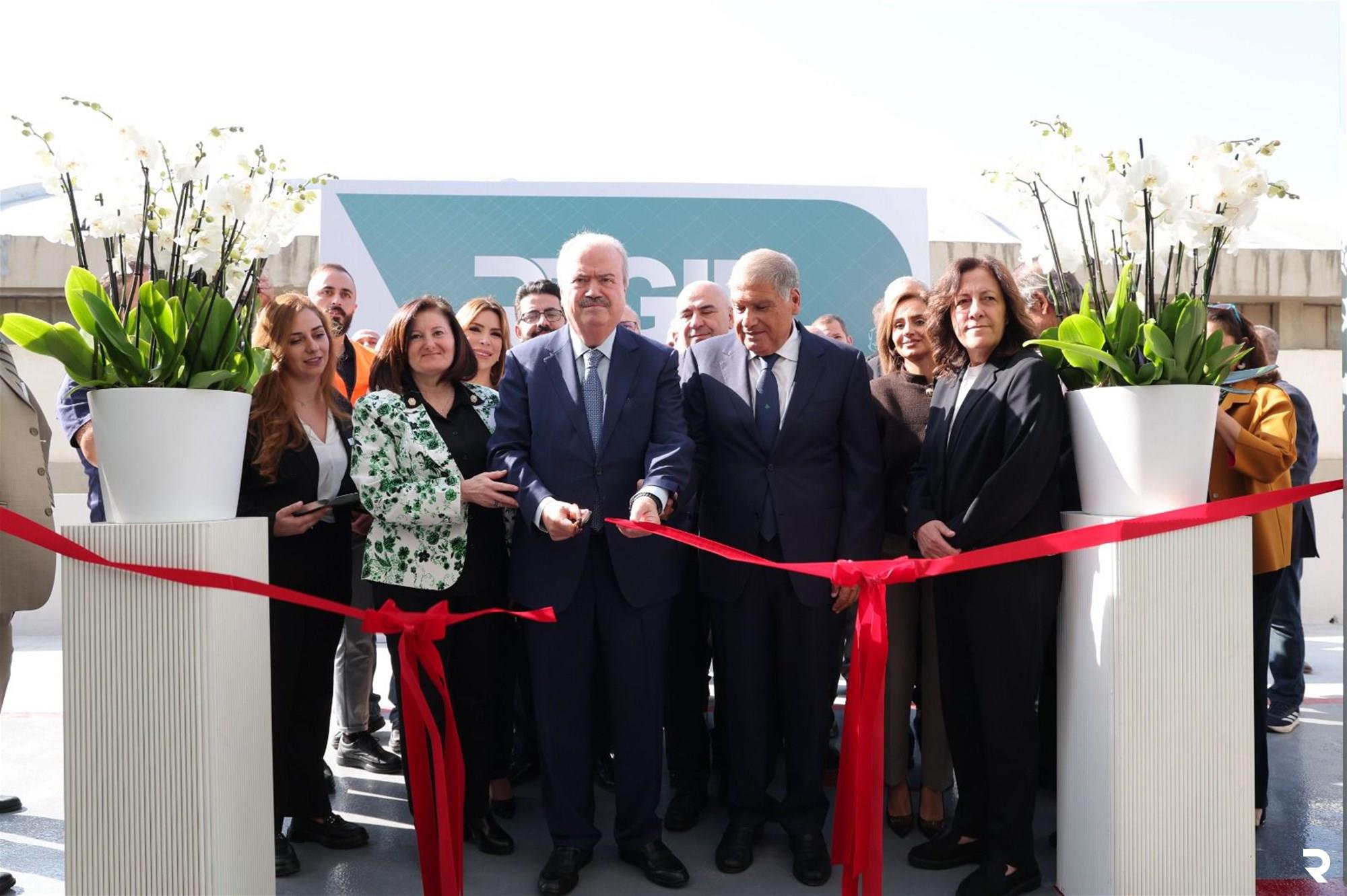 ترفع نسبة الطاقة المتجددة في استهلاكها إلى 40 في المئة وتحقق وفراً كبيرا! جابر خلال افتتاحه مشروع محطة الطاقة الهجينة في "الريجي": الدولة بكامل أركانها مصممة على برنامج شفّاف مع صندوق النقد