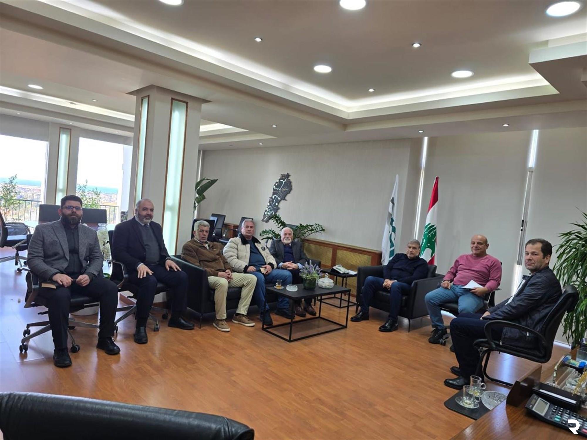 توجيهات من سقلاوي لإنصاف مزارعي التبغ البقاعي  وضمان أعلى معايير الشراء لموسم 2025