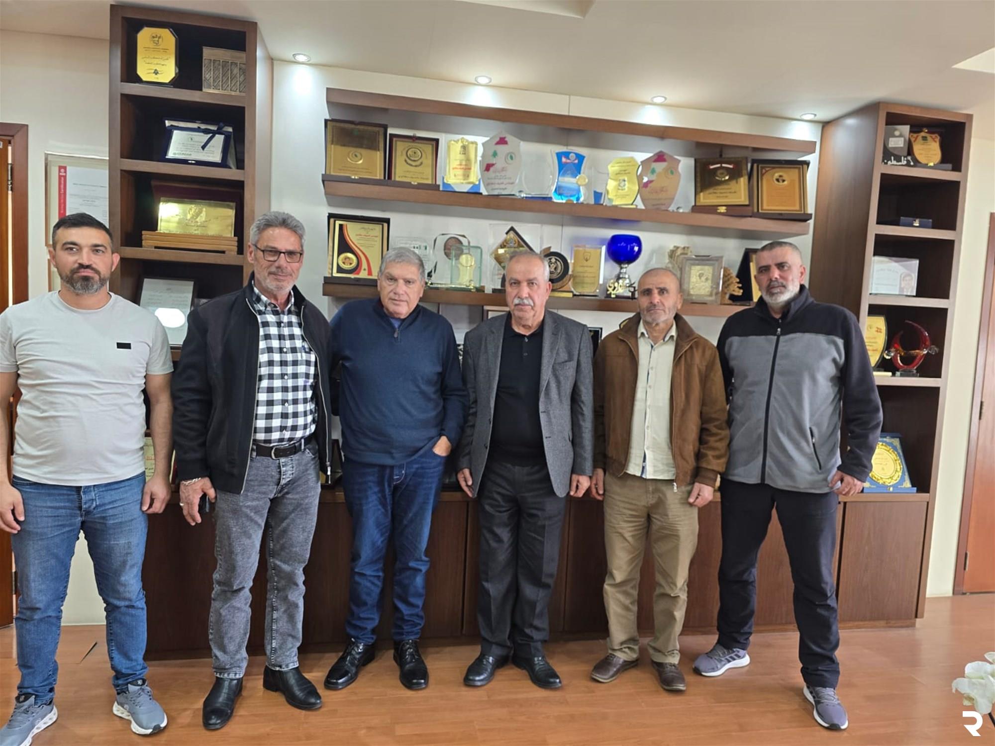 سقلاوي استقبل وفداً من بلدية زوطر الغربية  ورئيس اتحاد نقابات مزارعي التبغ والتنباك 