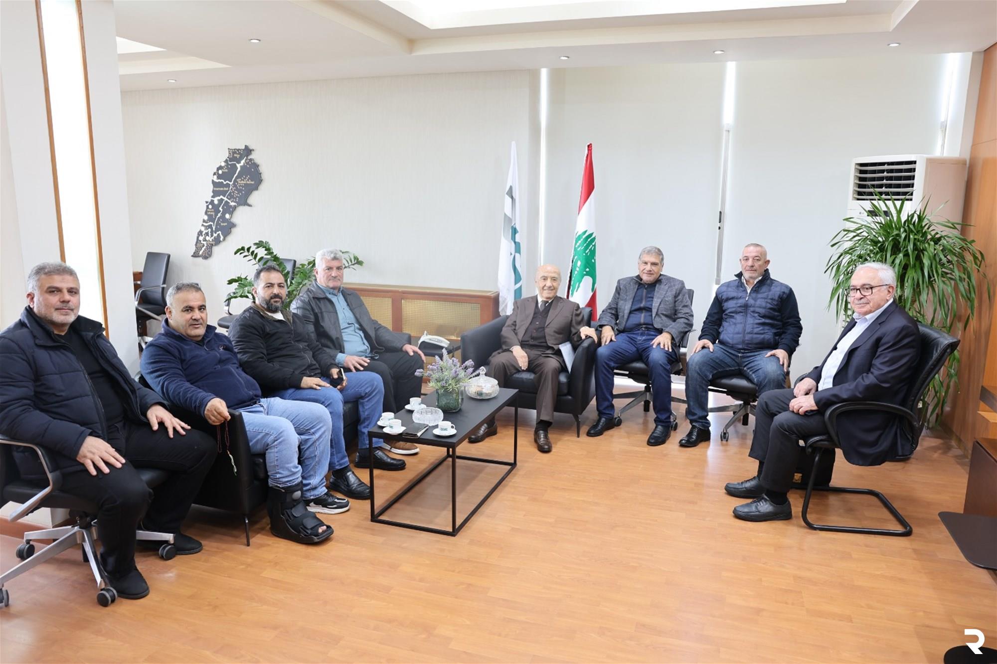 Seklaoui meets with delegation from Deir Aames municipality 