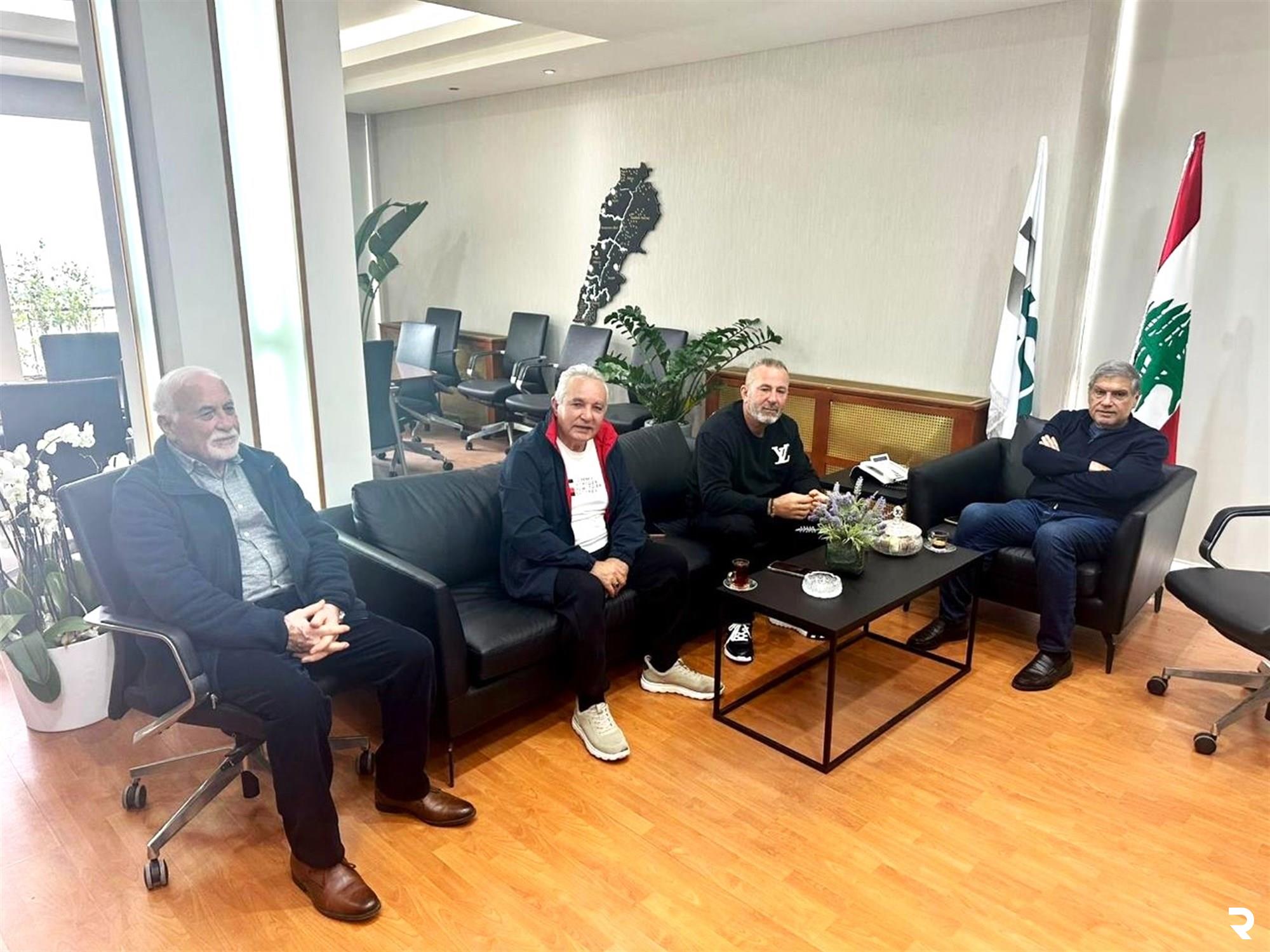 سقلاوي يستقبل رئيس بلدية الرمادية