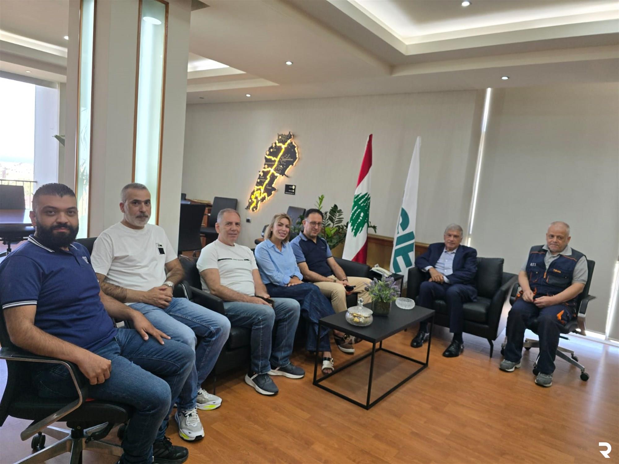 Seklaoui Honors the Efforts of the Electrical Team at the Central Equipment Maintenance Department