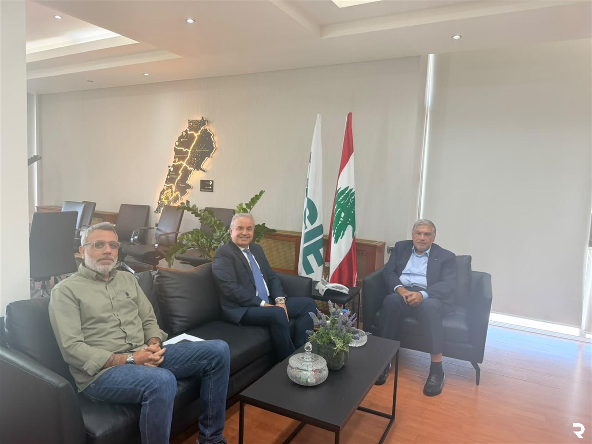  سقلاوي بحث مع النائب أسعد درغام  تسهيل أمور مزارعي عكار قبل تسليم المحاصيل