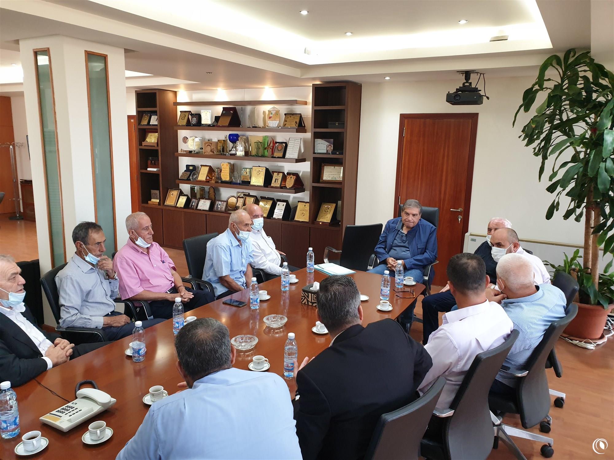 Seklaoui discussed tobacco farming conditions with municipal chiefs and mayors of several Southern villages