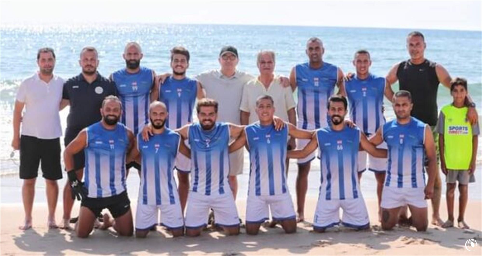 The Regie wins over the Army and solidates its lead of the Beach Football Tournament ​
