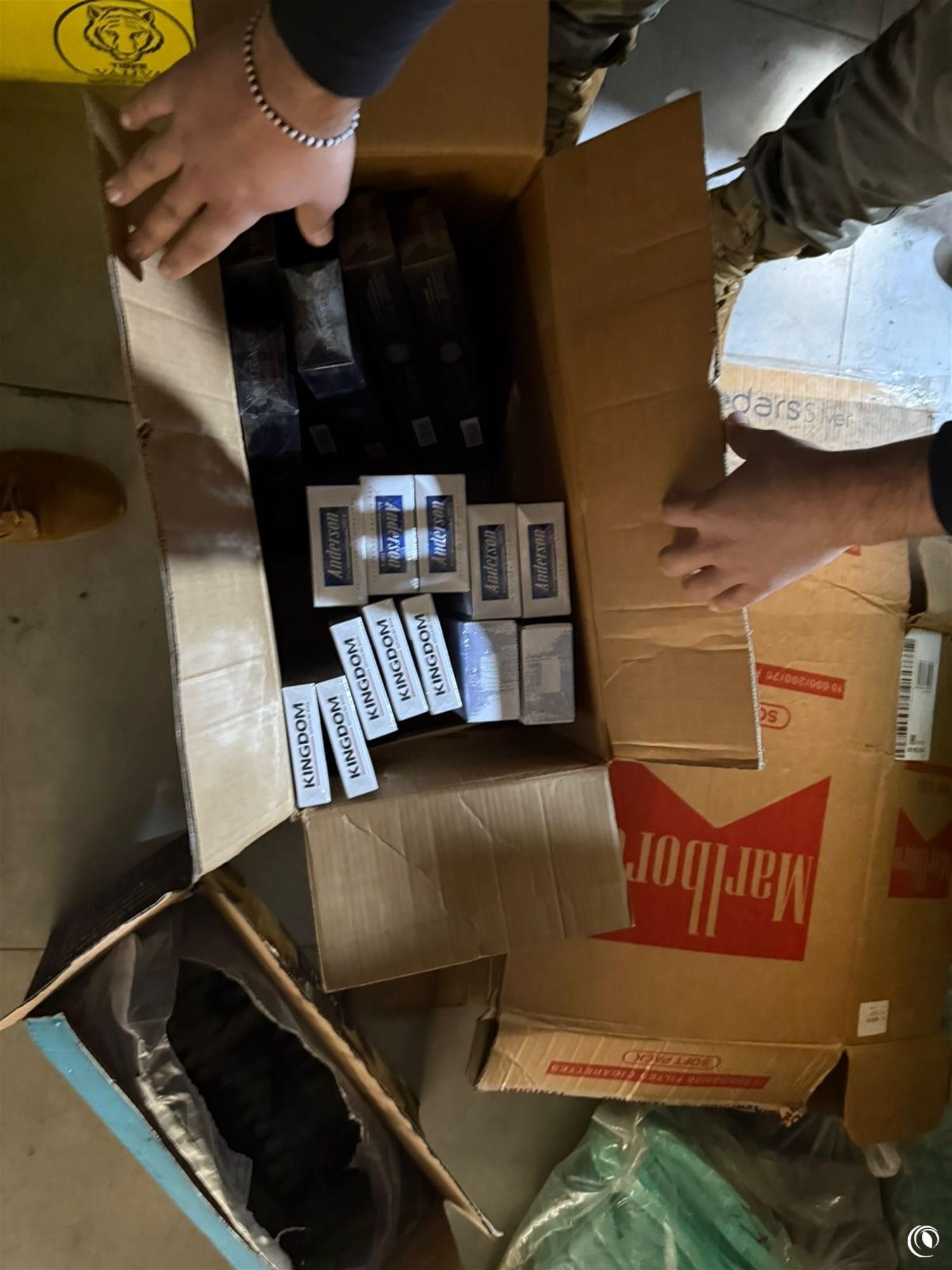 The Regie Seizes Smuggled Tobacco Products 