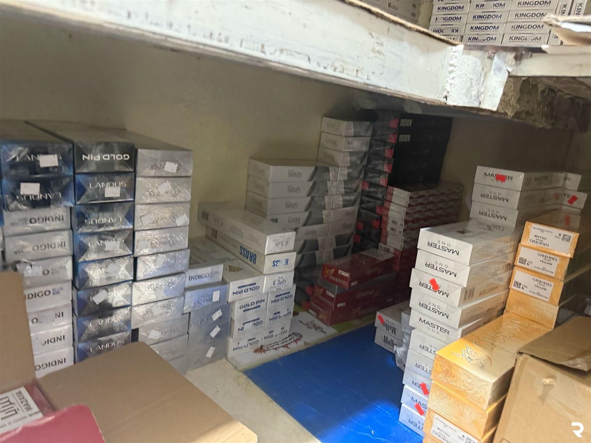 "الريجي" تضبط مصنوعات تبغية مهرّبة ومزوّرة في قضاءي زحلة والبقاع الغربي