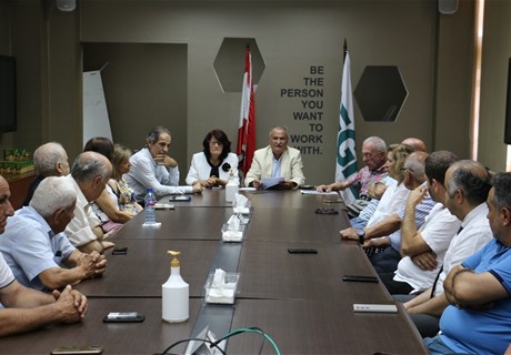 Handover between Ex-Laborers League’s old and new administrative bodies