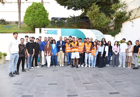 Regie welcomes LAU students