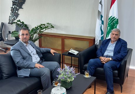 Seklaoui meets with Kfar Tebnit mayor 