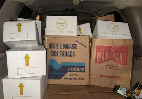 "الريجي" دهمت مستودعات لتخزين المصنوعات التبغية المهرّبة والمزورة 