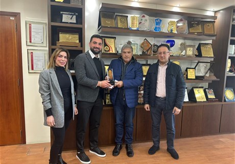 Seklaoui honors “Outstanding Employee” Kassem Kobeissi 