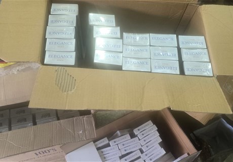 "الريجي" تضبط مصنوعات تبغية مهرّبة ومزورة في طرابلس