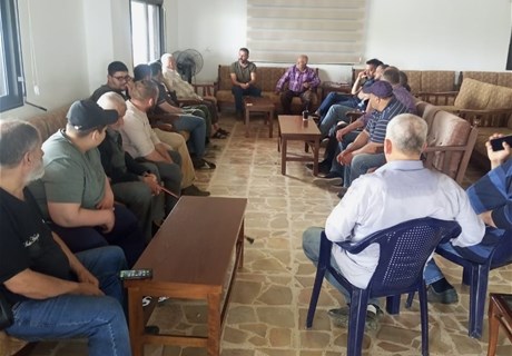 Regie holds agricultural extension seminars in Al-Hosnieh and Deir Nbouh 