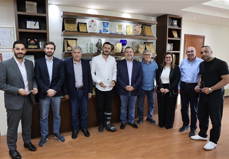 شركة JTI تكرّم أجراء في “الريجي” بعد تدقيق أشاد بمعايير الجودة والصحة والسلامة والتنظيم