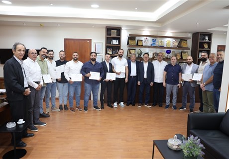 Seklaoui honors Regie factory workers for outstanding performance 