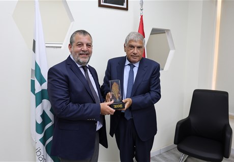 Seklaoui honors JTI Lebanon general manager for efforts to strengthen cooperation with Regie 