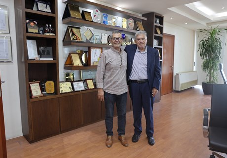 Seklaoui meets with Tayr Harfa mayor 