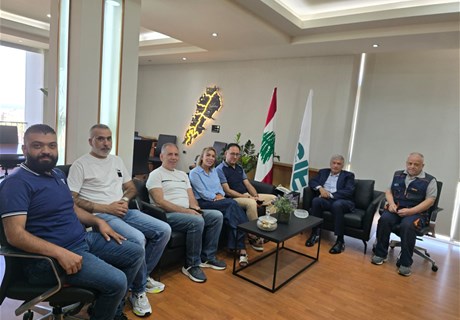Seklaoui Honors the Efforts of the Electrical Team at the Central Equipment Maintenance Department