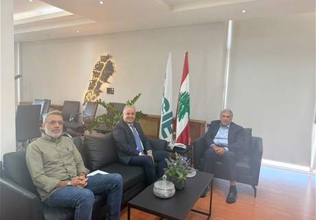  سقلاوي بحث مع النائب أسعد درغام  تسهيل أمور مزارعي عكار قبل تسليم المحاصيل