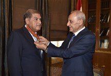  منح فخامة رئيس الجمهورية العماد ميشال عون مدير عام الريجي المهندس ناصيف سقلاوي وسام الأرز الوطني من رتبة كومندور تقديرا لعطاءاته المميزة في حقل الادارة العامة وقد قلده دولة رئيس مجلس النواب الاستاذ نبيه بري الوسام في مقر الرئاسة التانية عين التينة بتاريخ 24/10/2022. يذكر ان مدير عام الريجي سبق ان حازعلى: •	وسام الأرز الوطني برتبة ضابط من رئيس الجمهورية في العام (2014) •	تنويه ودرع تكريمي من قائد الجيش (2022) •	تنويه ودرع تكريمي من قائد الجيش (2013) •	درع وزير الدفاع (2022) •	إضافة الى تنويهات ع